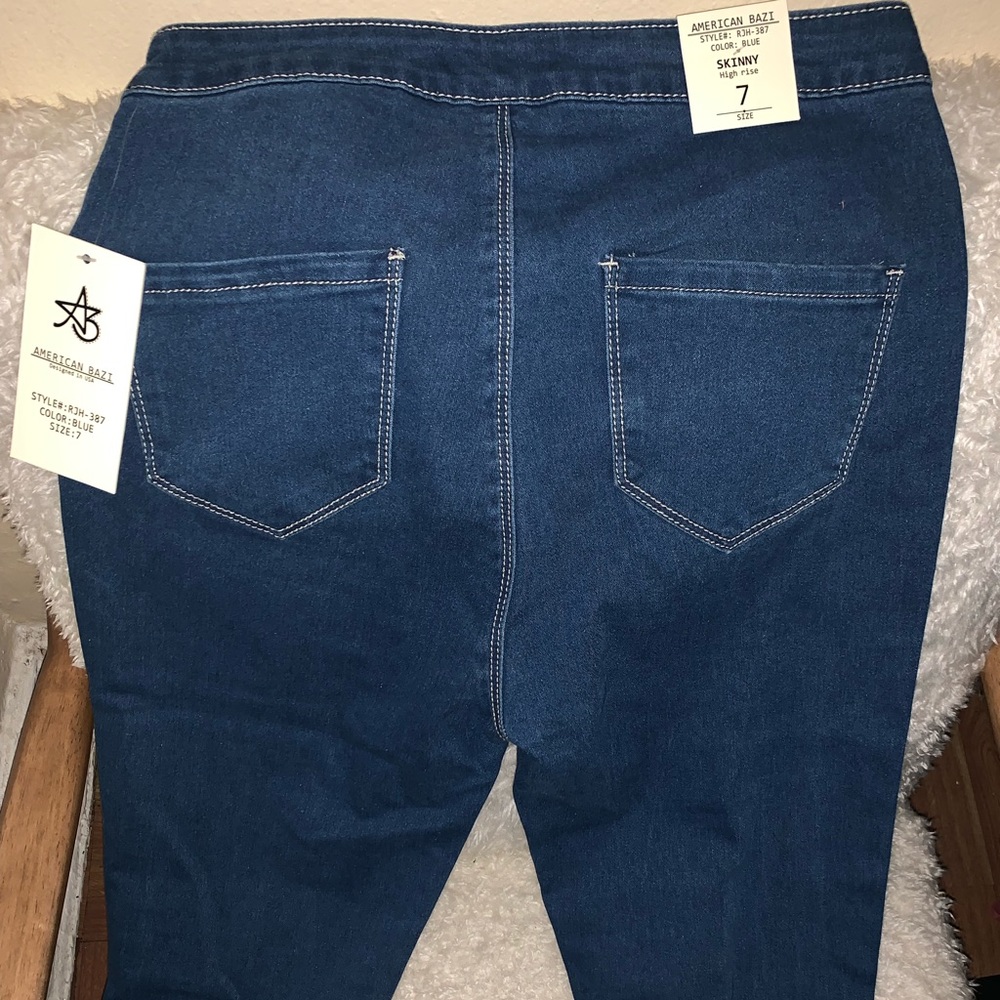 BRAND NEW FOREVER21 BLUE HIGH RISE SKINNY JEANS